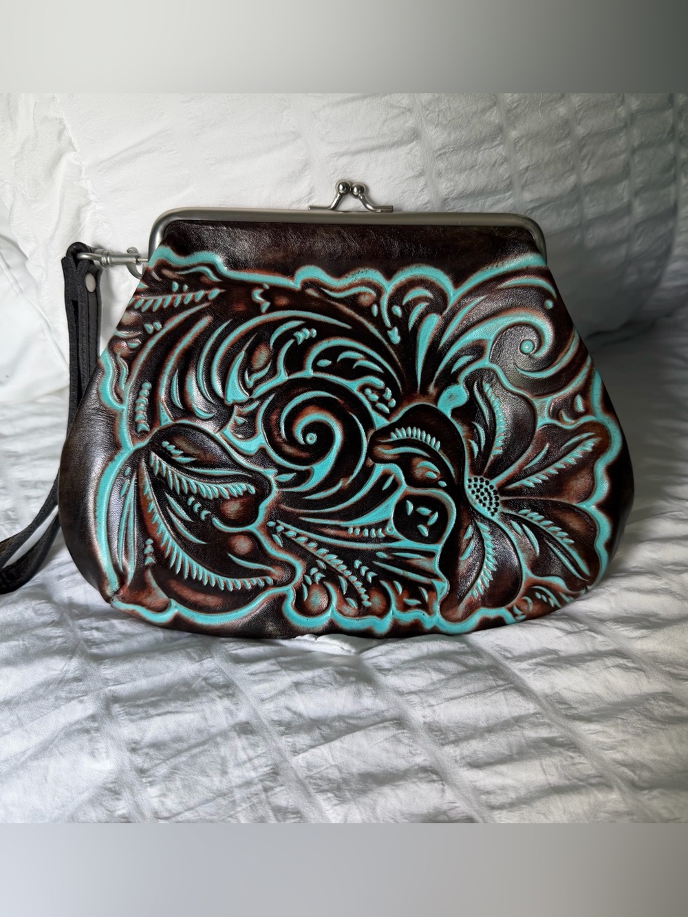 Patricia Nash Savena Framed Kisslock Wristlet